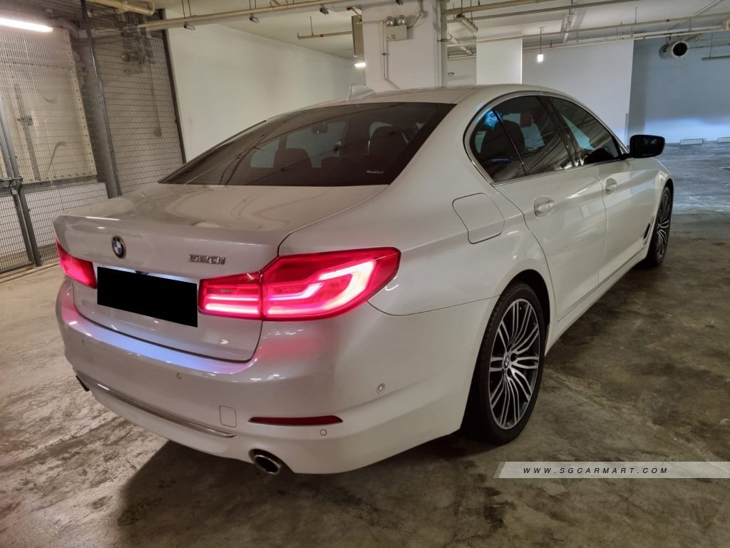 BMW 5 Series 520i