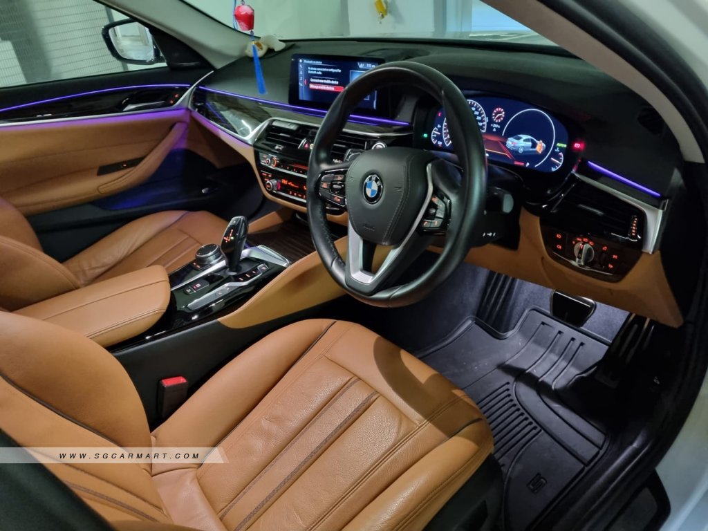 BMW 5 Series 520i