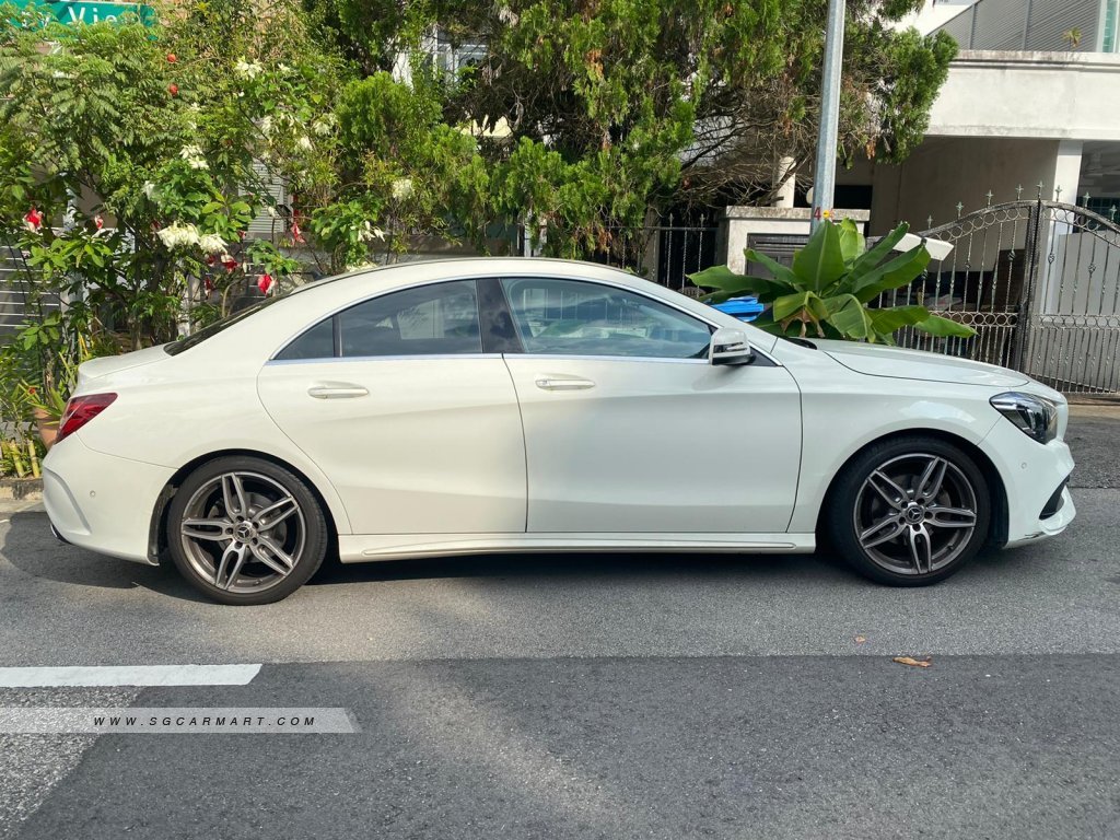 Mercedes-Benz CLA-Class CLA180 AMG Line