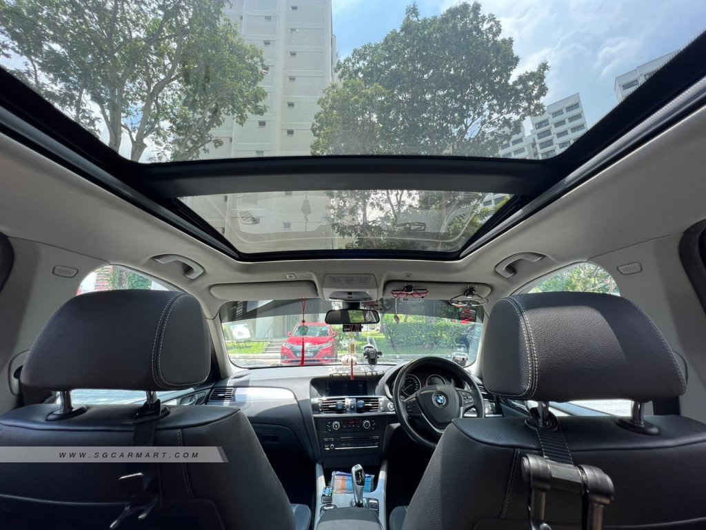 BMW X3 xDrive20i Sunroof (New 10-yr COE)
