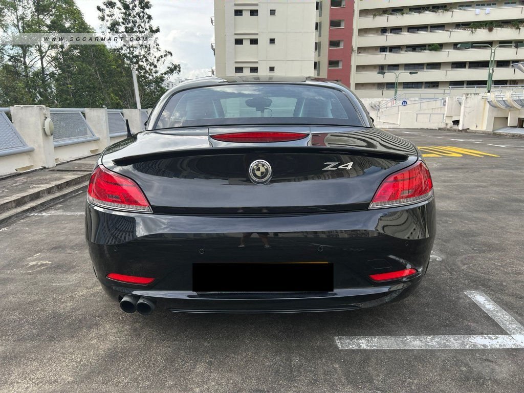BMW Z4 sDrive20i (New 10-yr COE)