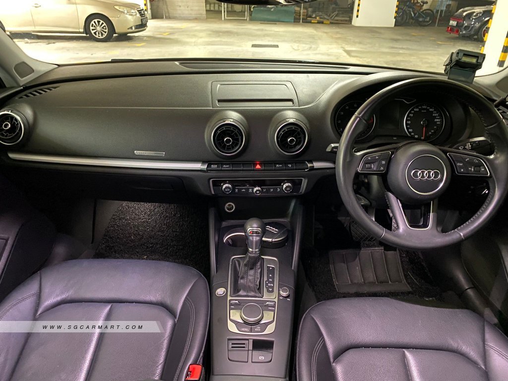 Audi A3 Sedan 1.0A TFSI S-tronic