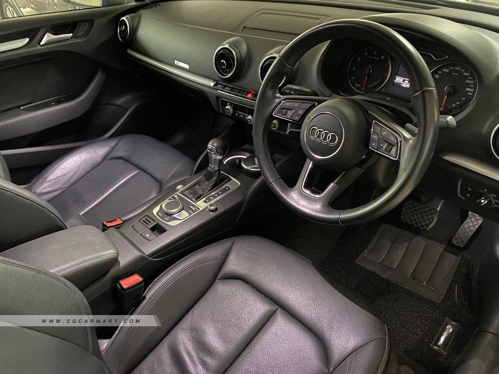 Audi A3 Sedan 1.0A TFSI S-tronic