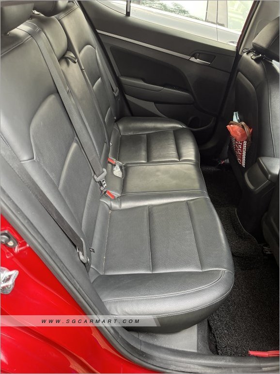 Hyundai Elantra 1.6A GLS