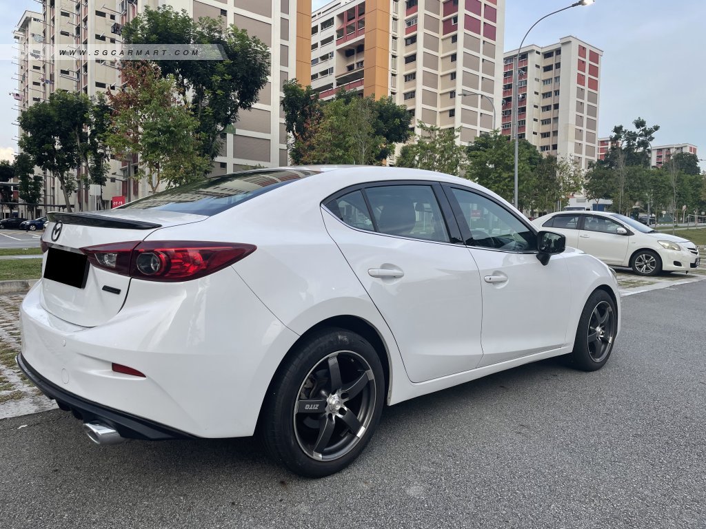 Mazda 3 1.5A Sunroof