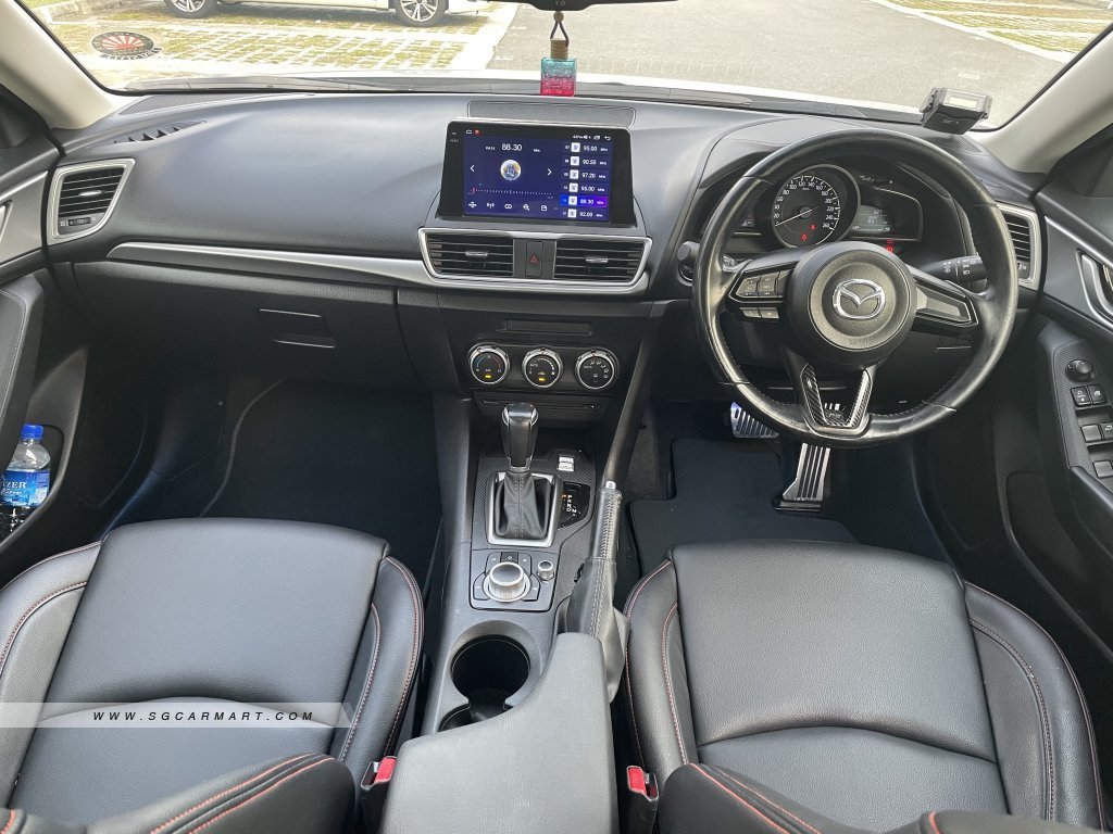Mazda 3 1.5A Sunroof