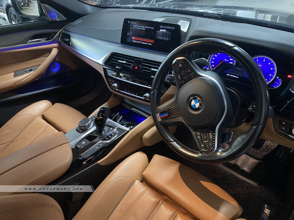 BMW 5 Series 520i