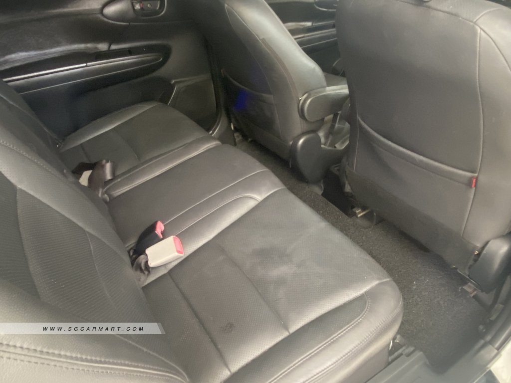 Toyota Wish 1.8A X (COE till 08/2029)