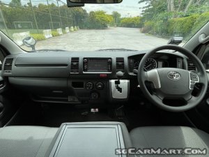 Toyota Hiace 2.0A DX