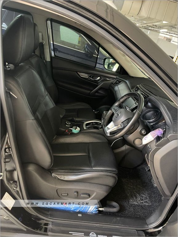 Nissan X-Trail 2.0A Premium 7-Seater Sunroof
