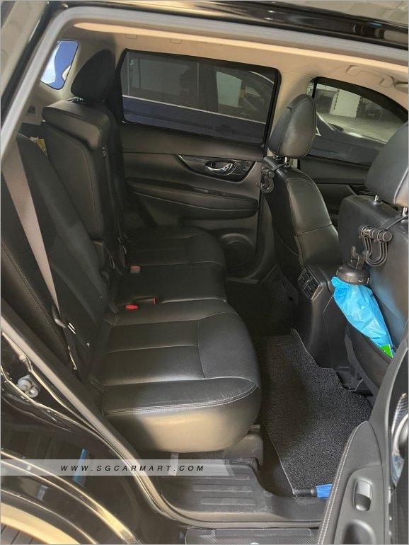 Nissan X-Trail 2.0A Premium 7-Seater Sunroof