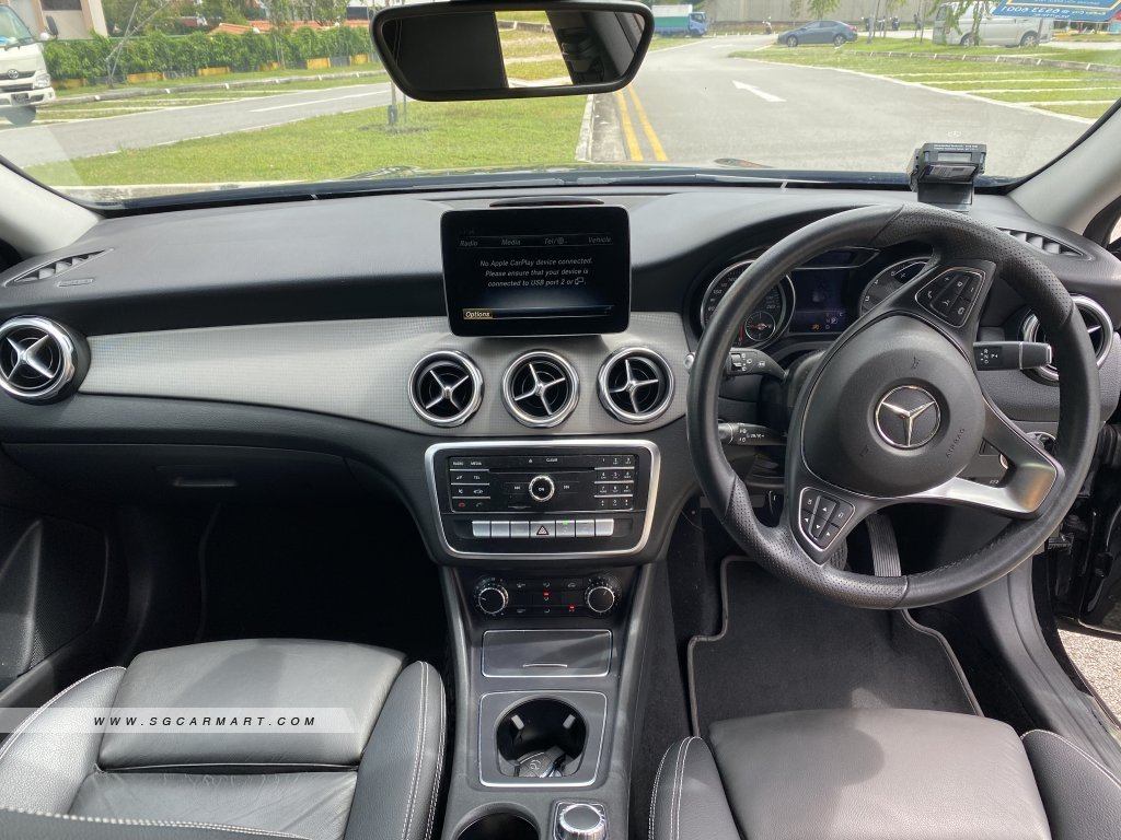 Mercedes-Benz GLA-Class GLA180 Urban Edition