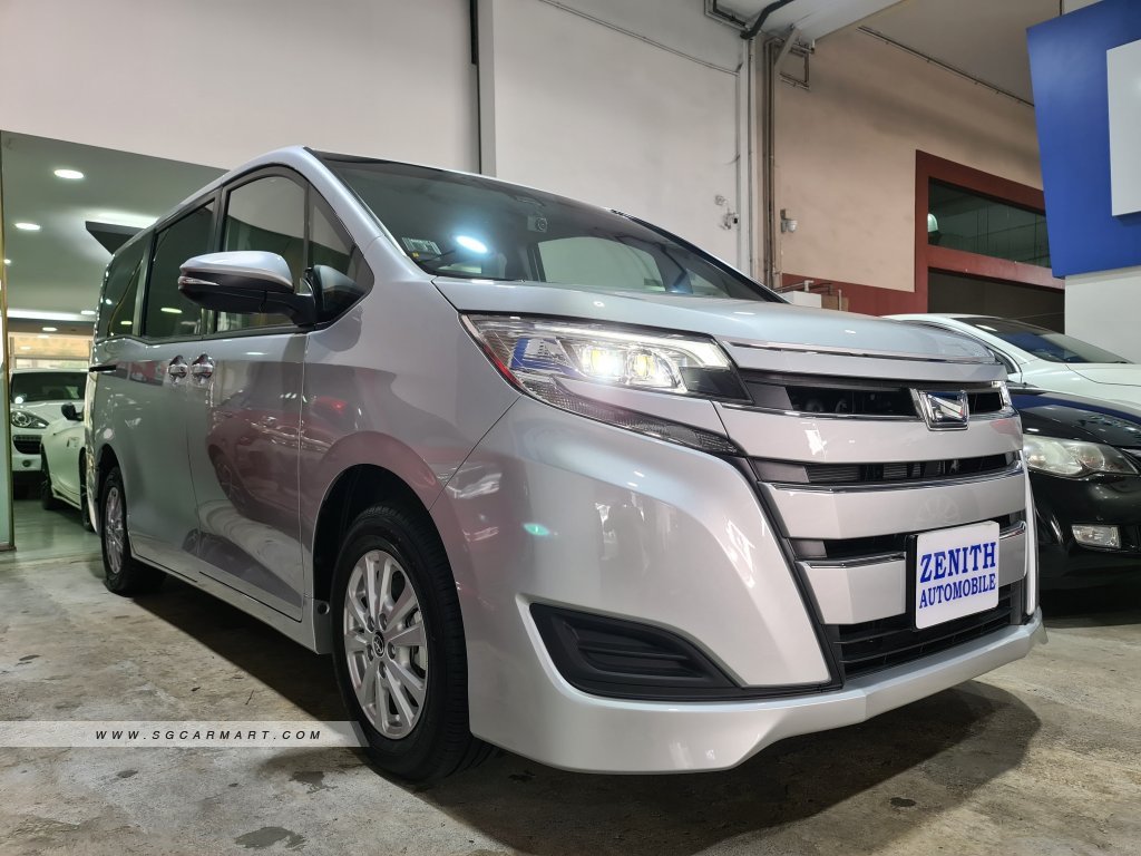 Used 2022 Toyota Noah Hybrid 1.8A X for Sale (Expired) - Sgcarmart