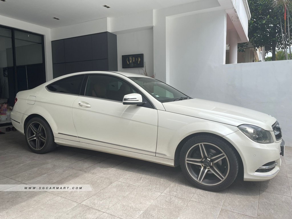 Mercedes Benz C-Class C180 Coupe