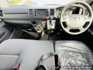 Toyota Hiace 2.0A DX