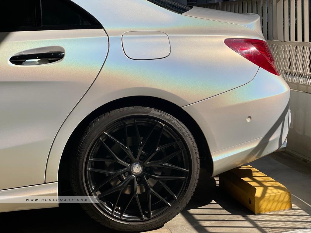 Mercedes-Benz CLA-Class CLA180 Sunroof