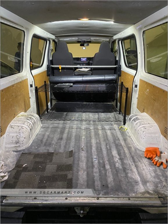 Toyota Hiace 3.0M