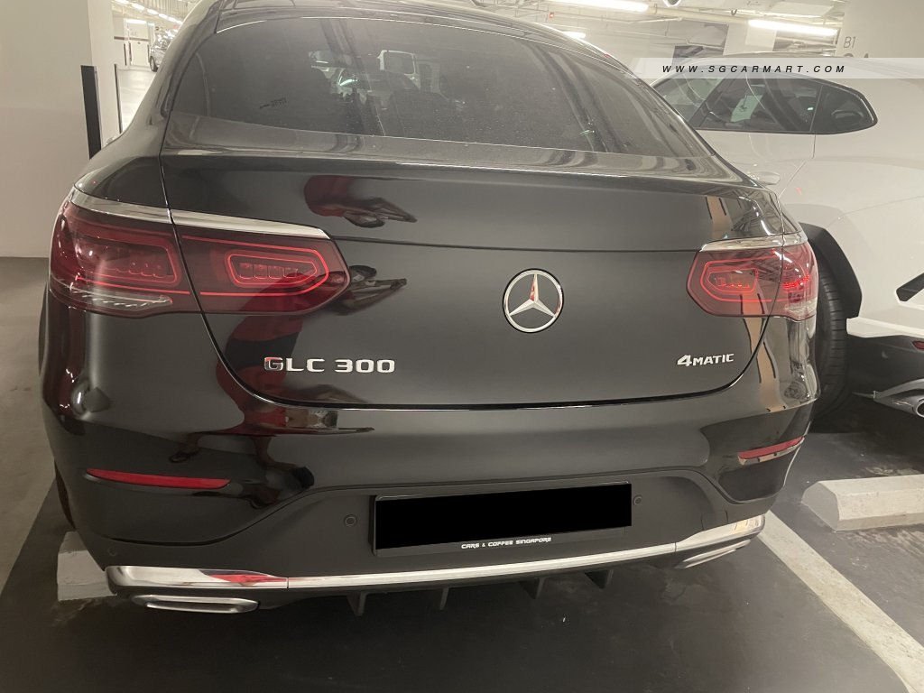 Mercedes-Benz GLC-Class GLC300 Coupe Mild Hybrid AMG Line 4MATIC Premium Plus