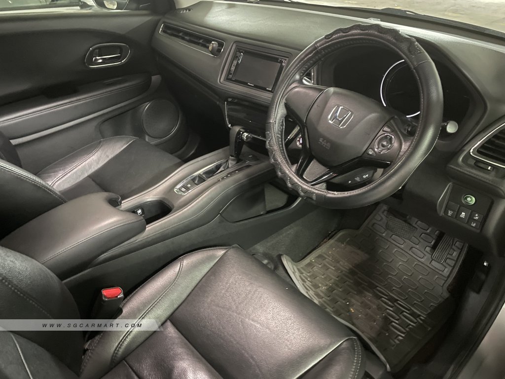 Honda Vezel 1.5A X Honda Sensing