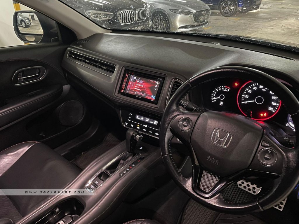 Honda Vezel 1.5A X Honda Sensing