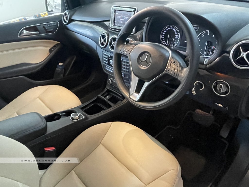 Mercedes-Benz B-Class B200 Chrome (New 10-yr COE)