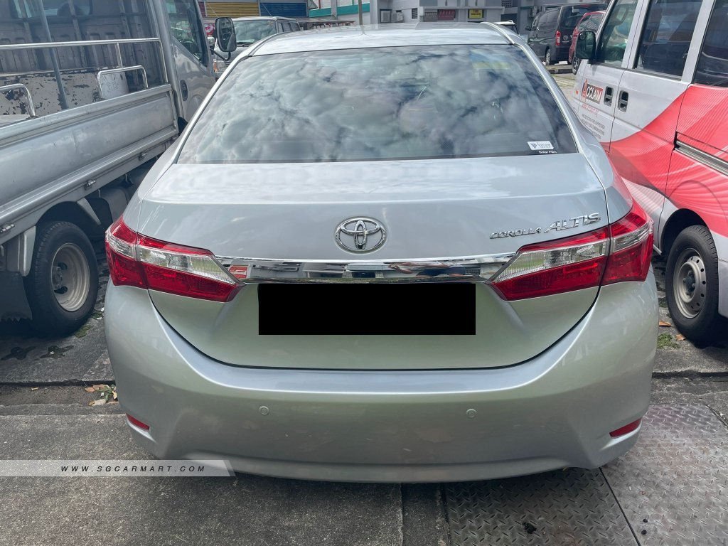 Toyota Corolla Altis 1.6A Elegance