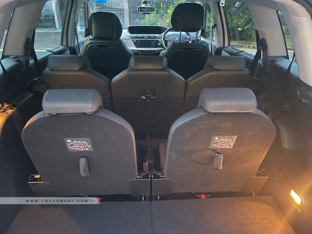 Citroen Grand C4 Picasso Diesel 1.6A BlueHDi Panoramic Roof