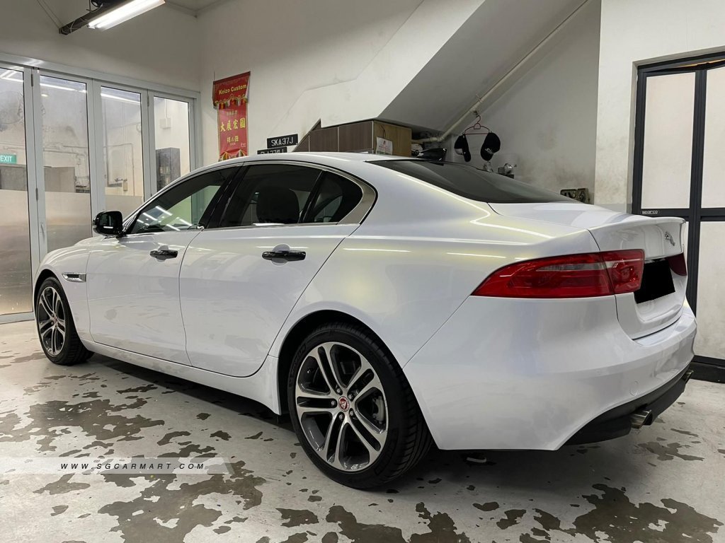 Jaguar XE 2.0A Prestige