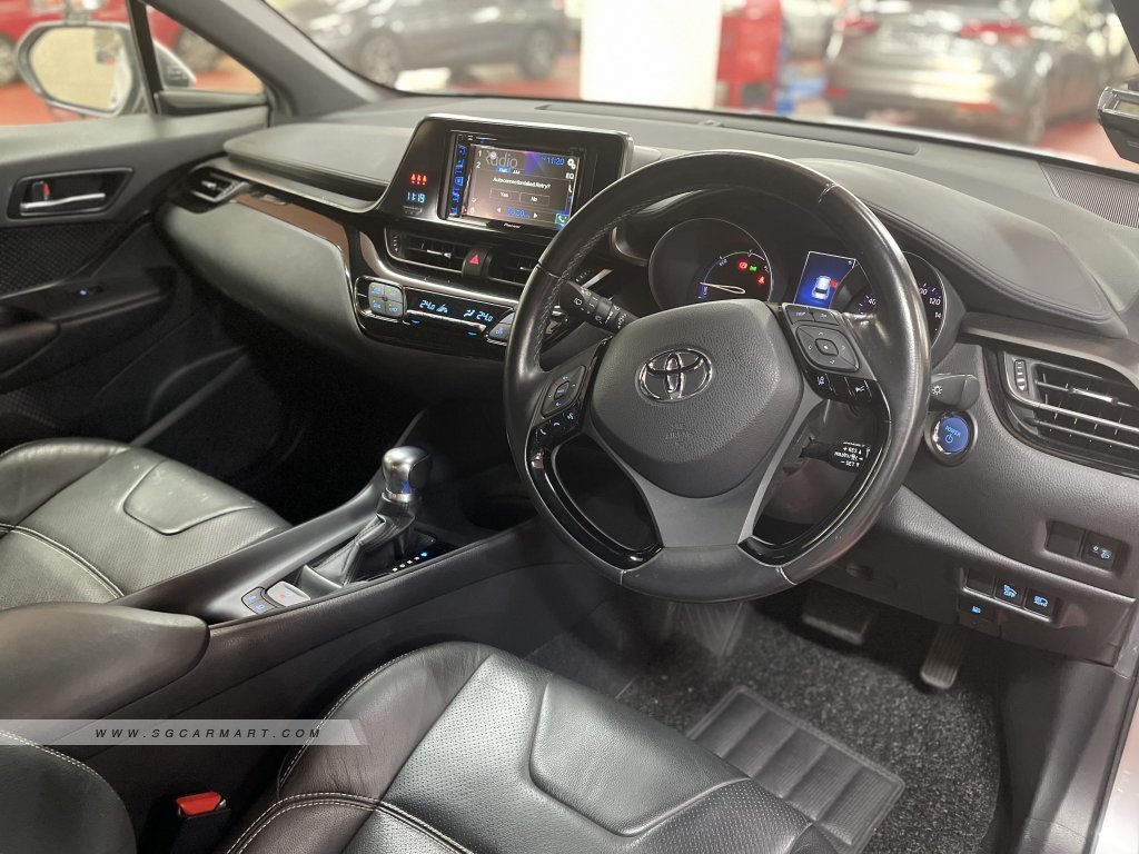 Toyota C-HR Hybrid 1.8A S