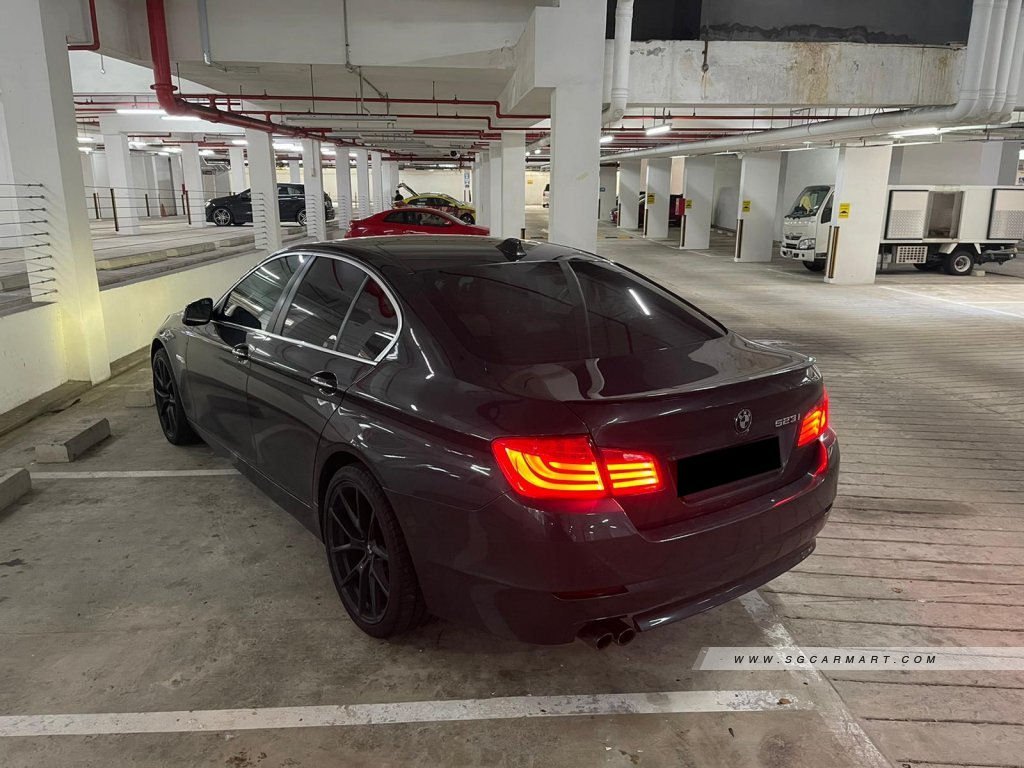 BMW 5 Series 523i (COE till 08/2030)