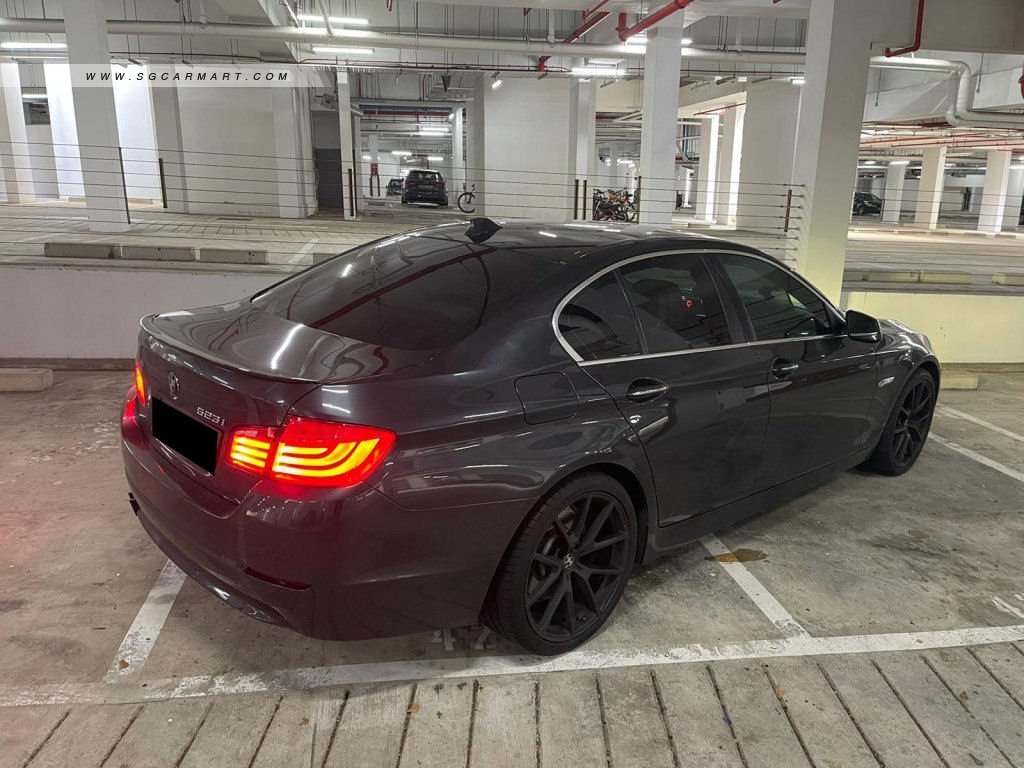 BMW 5 Series 523i (COE till 08/2030)