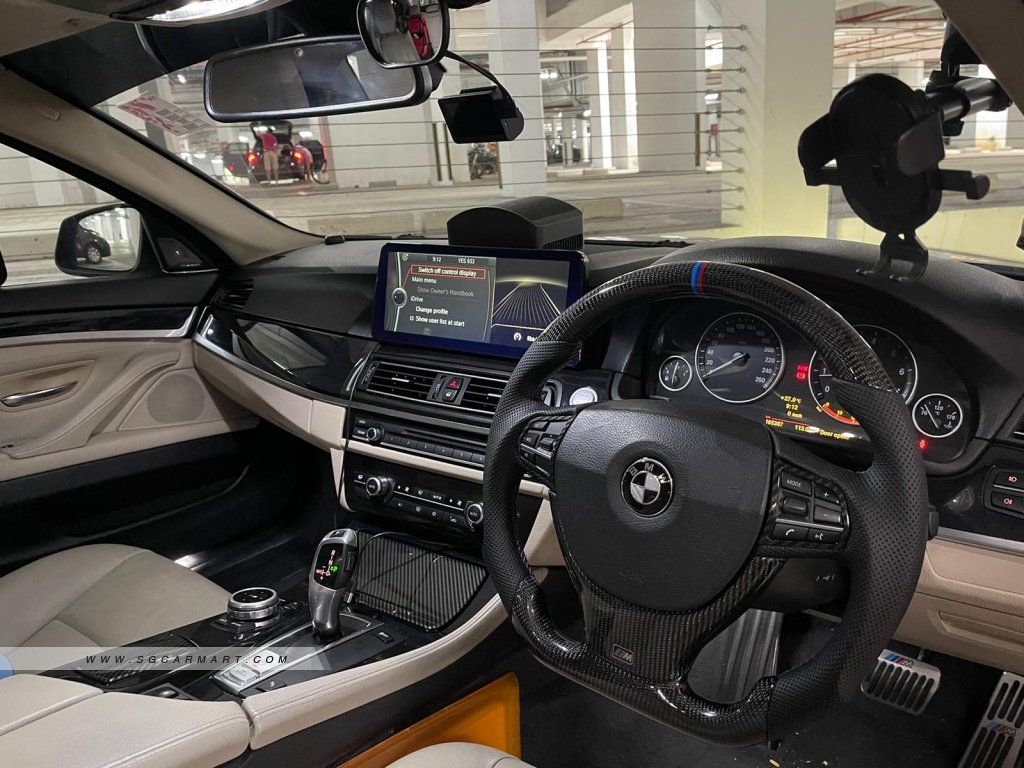 BMW 5 Series 523i (COE till 08/2030)
