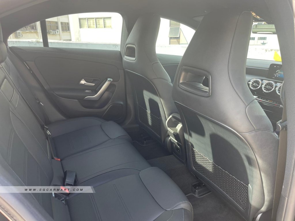 Mercedes-Benz CLA-Class CLA180 Progressive