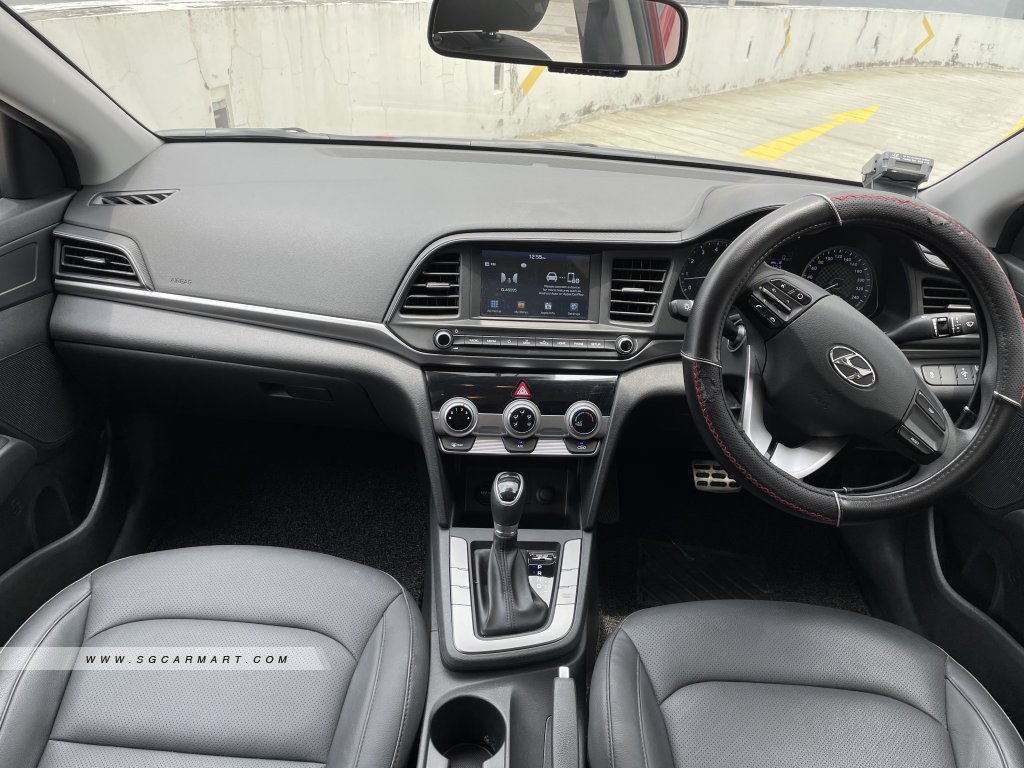 Hyundai Avante 1.6A GLS