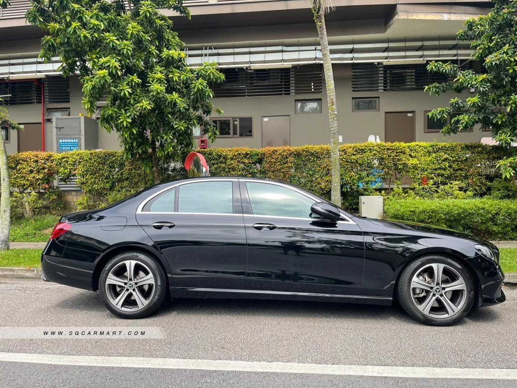 Mercedes-Benz E-Class E200 Avantgarde