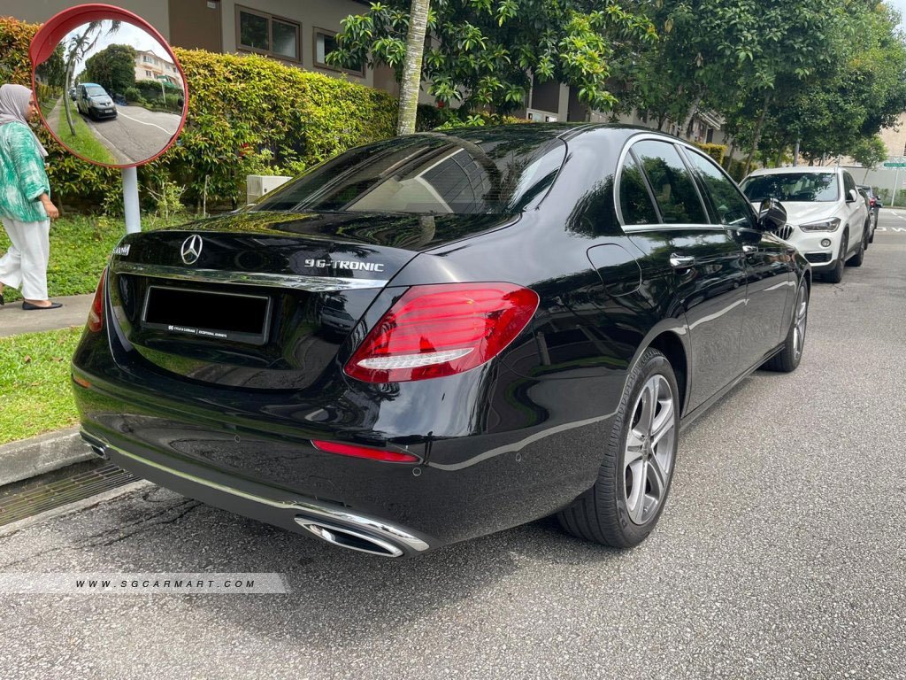 Mercedes-Benz E-Class E200 Avantgarde