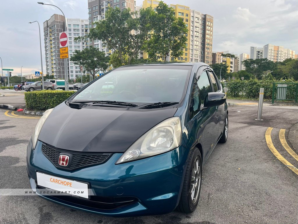 Honda Fit 1.3A G (COE till 10/2028)