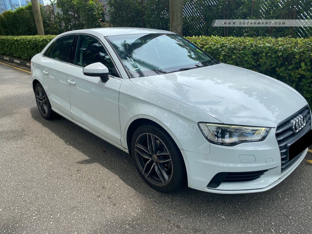 Audi A3 Sedan 1.4A TFSI Ambiente