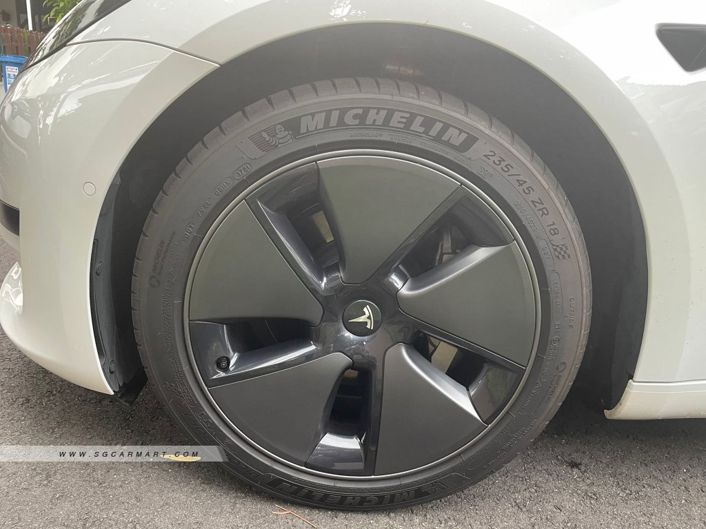 Tesla Model 3 Electric Standard Range Plus