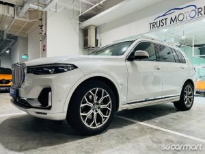 BMW X7 xDrive40i Pure Excellence 7-Seater