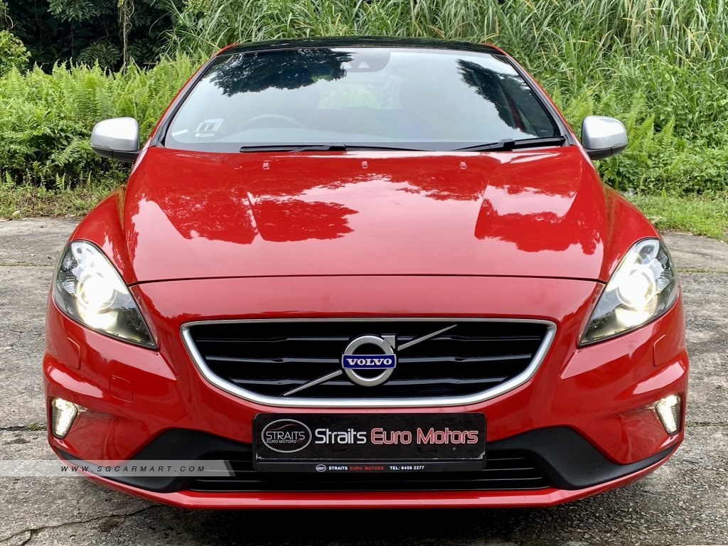 Used 2016 Volvo V40 T2 R-Design Sunroof for Sale | Straits Euro