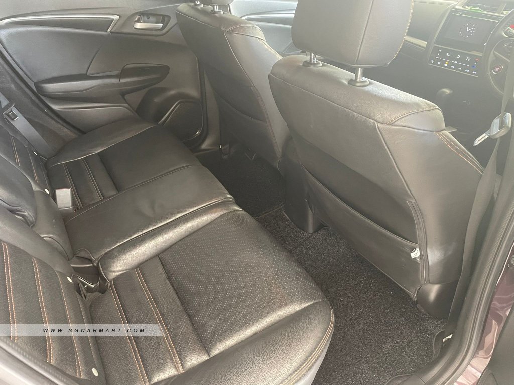 Honda Jazz 1.5A RS