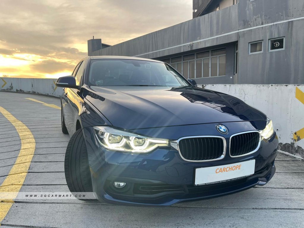 BMW 3 Series 318i