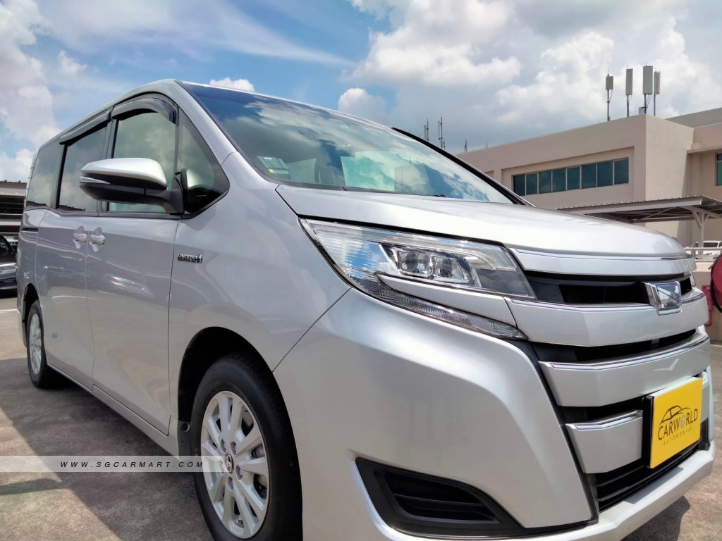 Used 2019 Toyota Noah Hybrid 1.8A X for Sale | Car World ...