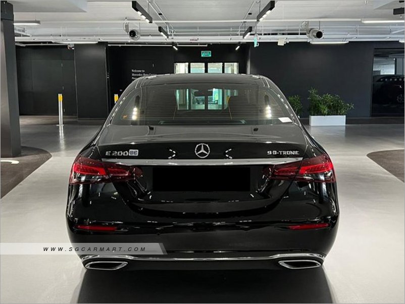 Mercedes-Benz E-Class E200 Avantgarde