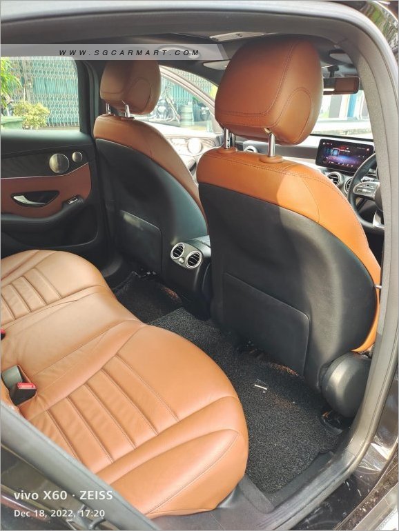 Mercedes-Benz GLC-Class GLC300 Coupe Mild Hybrid AMG Line 4MATIC Premium Plus