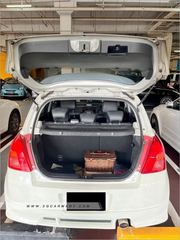 Suzuki Swift 1.5A (COE till 06/2026)