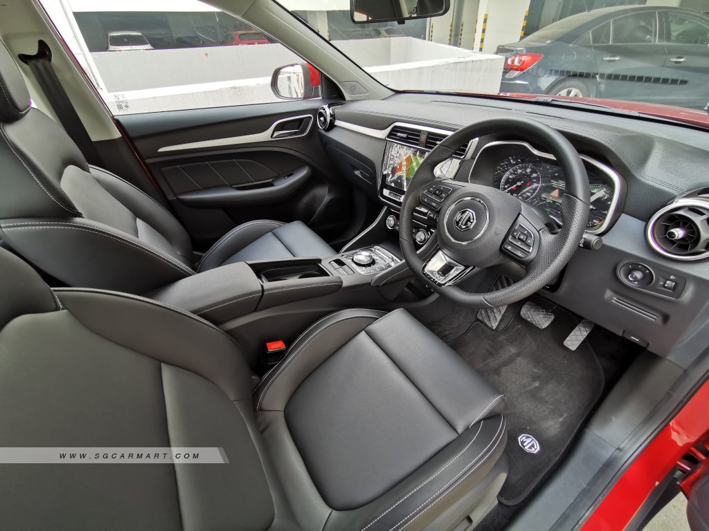 MG ZS Electric Deluxe