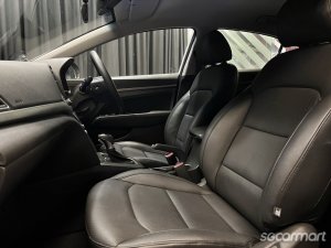 Hyundai Elantra 1.6A