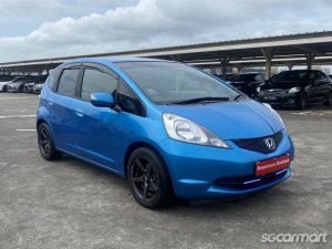 Honda Jazz 1.3A (COE till 04/2029)